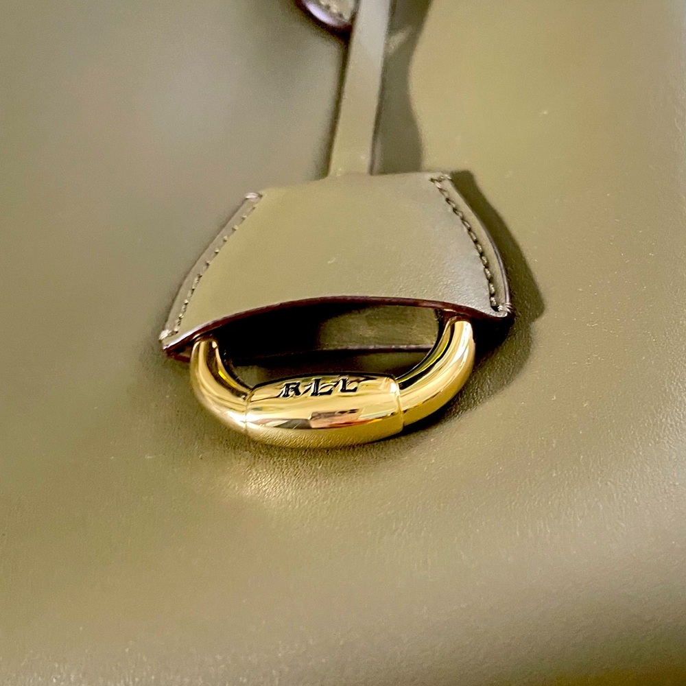 BRAND NEW,  LAUREN, by RALPH LAUREN LEATHER BAG 
OLIVE GREEN 
WITH TOP HANDLES - Picture 10 of 10